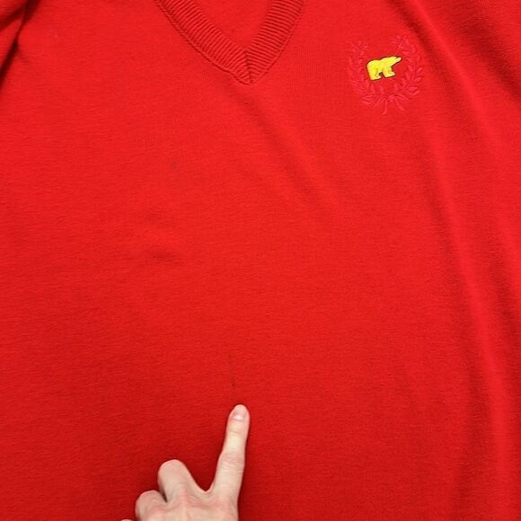 Vintage red v neck golden bear sweater jacket Nicholson crest large L - Picture 9 of 10